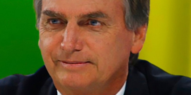 Após reação de evangélicos, Bolsonaro tem encontro marcado com apoiador do ‘Escola sem Partido’