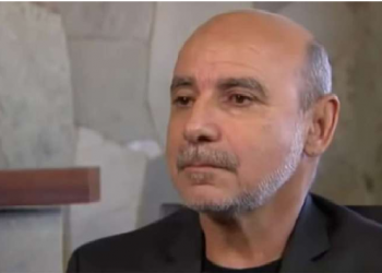 Investigação sobre Queiroz, ex-assessor de Flávio Bolsonaro, è suspensa pelo STF diz MP