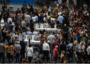 Velorio coletivo do massacre sera no Arena Suzano apartir das 7 horas dessa Quinta Feira 14