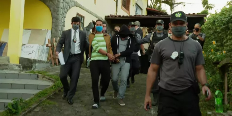 Polícia conclui que Deputada Flordelis é mandante da morte do marido sete suspeitos são presos