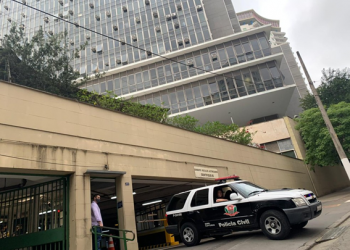 Polícia cumpre mandados de busca na secretaria estadual da Saúde e na Câmara de SP em investigação sobre suposto desvio de verbas