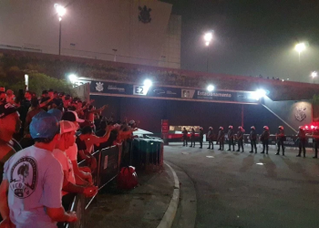 Palmeiras vence o Corinthians Neo Química Arena por 2 a 0 e segui invicto no brasileirão