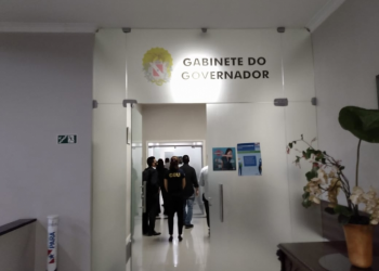 Polícia cumpre mandados de busca na secretaria estadual da Saúde e na Câmara de SP em investigação sobre suposto desvio de verbas