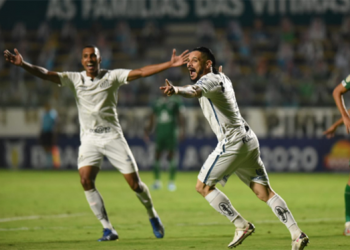 Santos vence o Goiás por 3 a 2 e assume a sexta colocação no campeonato brasileiro com 20 pontos