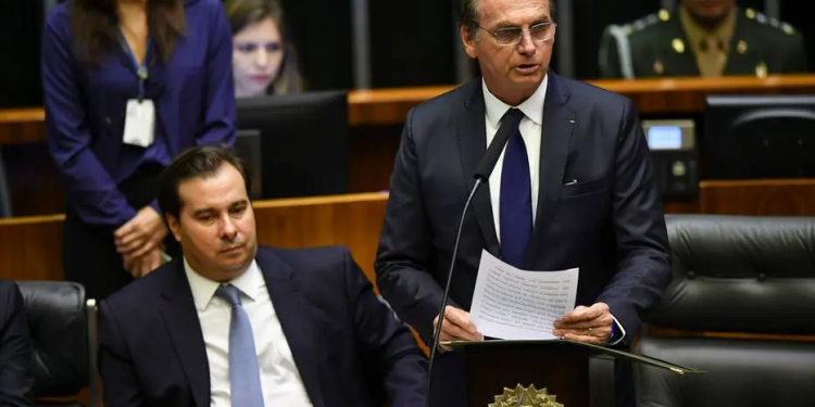 Maia diz que há votos para aprovar reforma tributária neste ano, mesmo sem apoio do governo