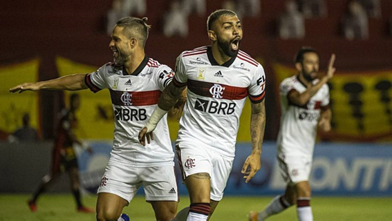 Flamengo vence Sport por 3 a 0 no Recife, e assume a vice-liderança no Brasileirão