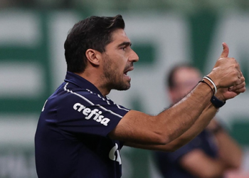 Palmeiras vence fácil o Fortaleza por 3 a 0, pelo Brasileirão