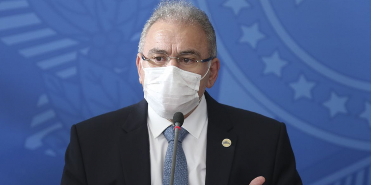 Marcelo Queiroga descartou lockdown e diz que meta do governo é vacinar 1 milhão por dia