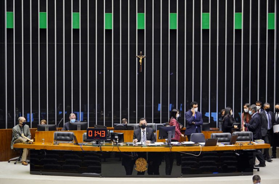 Vetos ao pacote anticrime são rejeitados pela Câmara e aguardam decisão do Senado