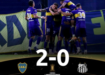 Com gol de Tevez, Boca Juniors vence e complica Santos na Libertadores