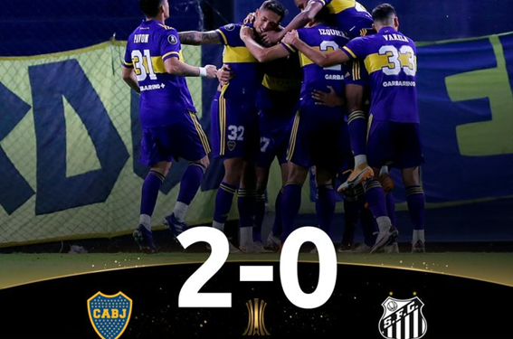 Com gol de Tevez, Boca Juniors vence e complica Santos na Libertadores