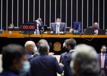 Câmara aprova projeto que proíbe despejo de imóveis na pandemia