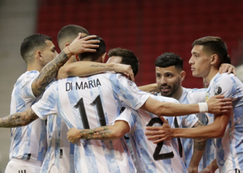 Copa América: Argentina derrota Paraguai por 1 a 0, e assume ponta do Grupo A