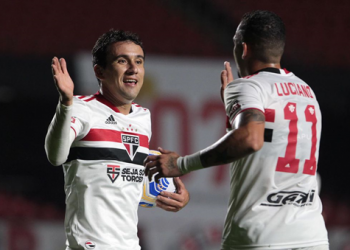 São Paulo atropela 4 de Julho-PI e vai às oitavas da Copa do Brasil