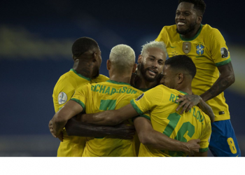 Brasil goleia seleção peruana e segue 100% na Copa América