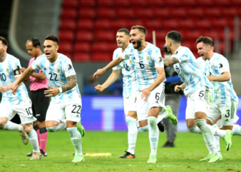 A Argentina está na final da Copa América com o Brasil