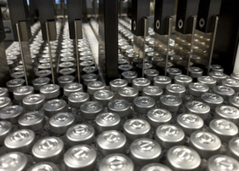 Publicada lei que permite indústrias veterinárias produzirem vacinas