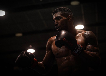 Tóquio: Abner Teixeira vence e avança às quartas de final no boxe