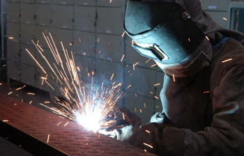 PIB cresce 9,7% no trimestre encerrado em maio, revela pesquisa da FGV