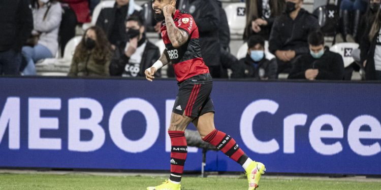 Libertadores: Flamengo abre vantagem ao vencer o Olímpia do Paraguai por 4 a 1