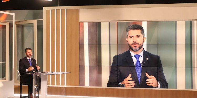 CPI da Covid não quer investigar corrupção de verdade, diz senador