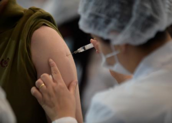 Guarulhos começa a vacinar toda a população adulta acima de 18 anos nessa segunda-feira (9)