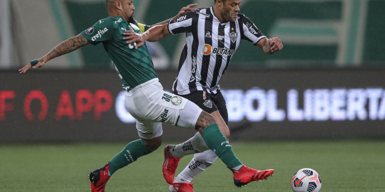 Atlético-MG e Palmeiras decidem vaga na final da libertadores nessa terça
