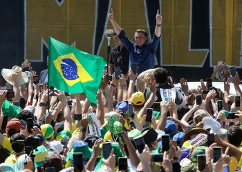 Presidente Jair Bolsonaro discursou nas manifestações em seu apoio na Esplanada dos Ministérios e na Avenida Paulista, em São Paulo