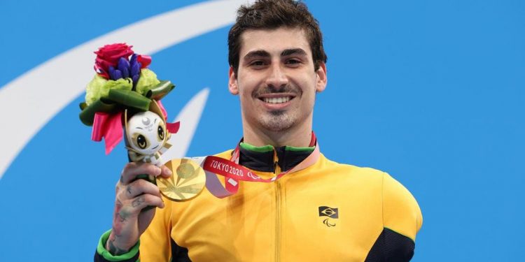 Natação: Talisson Glock fatura seu 1º ouro nos 400m livre em Tóquio