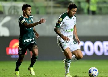 Palmeiras perde para América-MG por 2 a 1 e cai para terceiro no Brasileiro