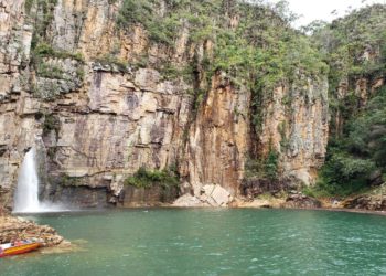 Capitólio: polícia identifica décima vítima da queda de paredão