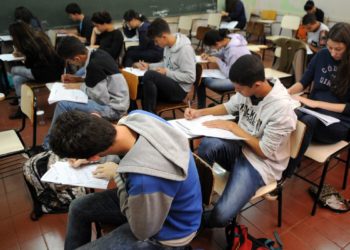 Novo ensino médio começa a ser implementado este ano