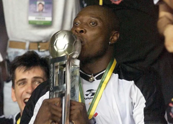 Morre aos 55 anos o ex-jogador e ídolo do Corinthians Fred Rincon