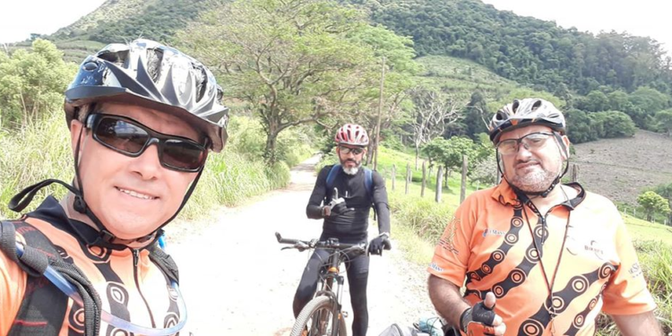 Três de junho dia mundial da bicicleta