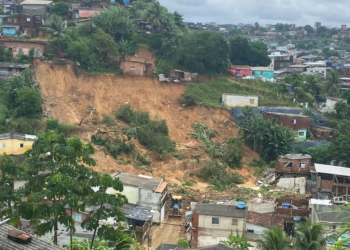 Sobe para 128 o número de mortos por causa das chuvas em Pernambuco