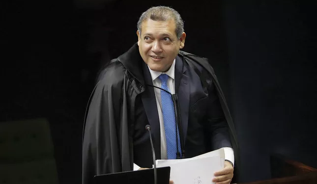 Kassio Nunes (STF) derruba cassação de Fernando Francischini