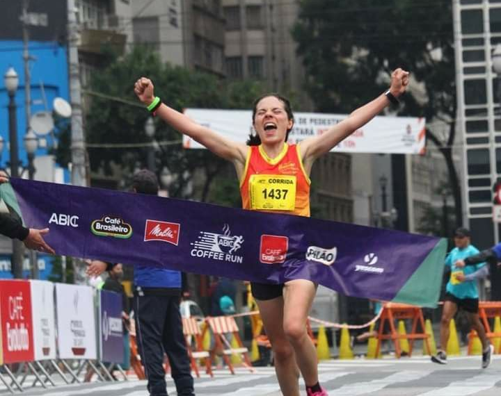 Corrida e caminhada em homenagem a Jessica Levadinha e Alvaro Levadinha