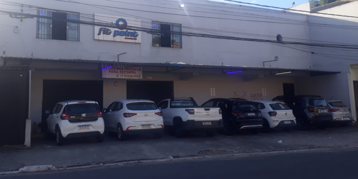 Sob pretexto de reforma, academia Fit Point fecha as portas inesperadamente sem ressarcimentos para os alunos