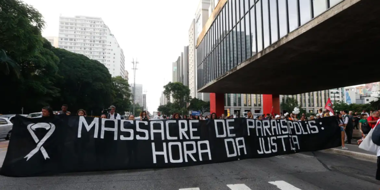 Parentes de vítimas do “Massacre de Paraisópolis” pedem justiça