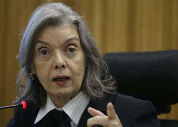 Cármen Lúcia Destaca Importância do Cumprimento de Decisões do Judiciário