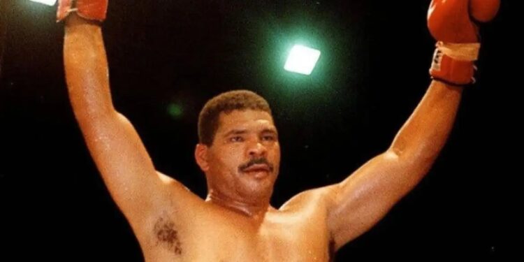Morre Adilson Maguila, ícone do boxe brasileiro, aos 66 anos
