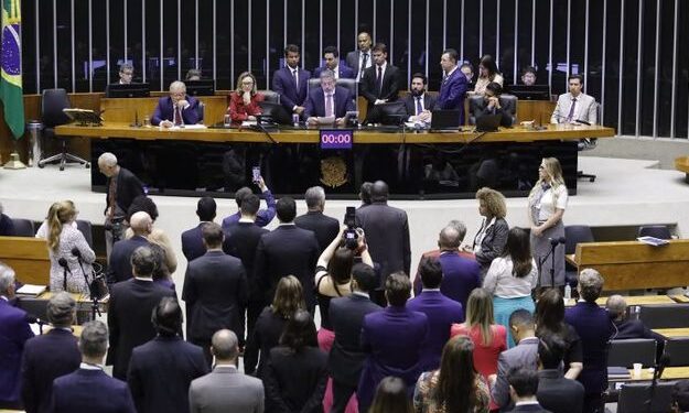 Lira defende a imunidade parlamentar e condena tentativas de criminalização de falas no congresso
