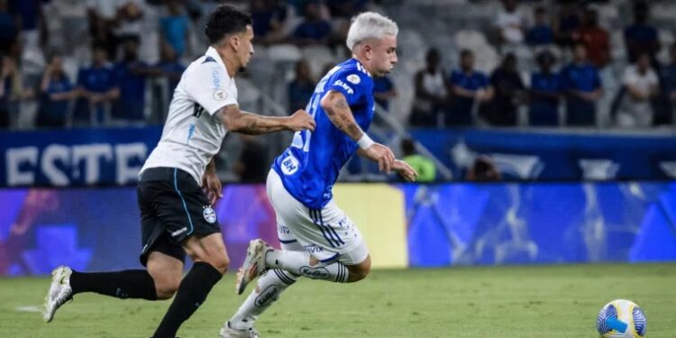 Grêmio e Cruzeiro empatam em 1 a 1 no Mineirão e seguem com situações complicadas no Campeonato Brasileiro