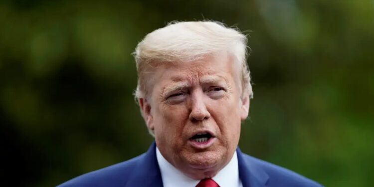 Donald Trump toma posse para o segundo mandato nos Estados Unidos em cerimônia histórica