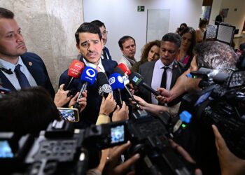 CCJ do Senado agenda sabatina de Jorge Messias e outros indicados para tribunais superiores