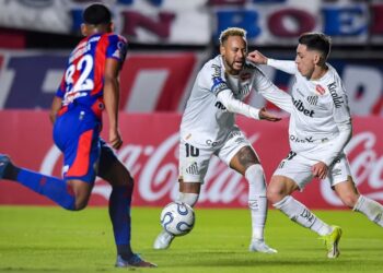 Santos empata com San Lorenzo fora de casa e segue sem vencer na Sul-Americana