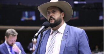 Zé Trovão acusa Senado de articulação para aprovar Messias ao STF